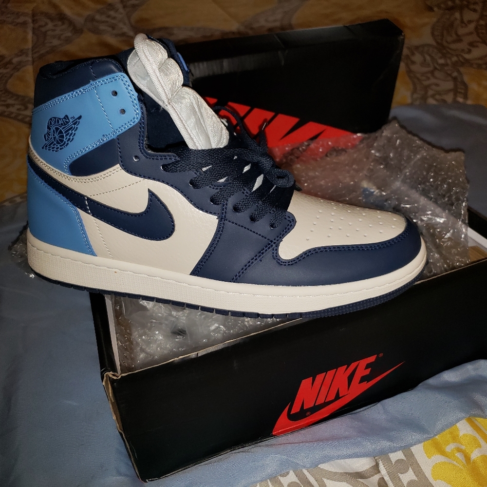 Shoes - Picture 5 of 15